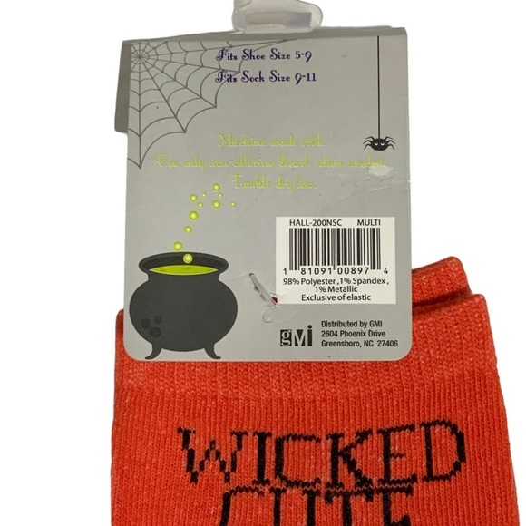Halloween Dog Theme Women’s Socks Wicked Cute Dog with Bat Print Shoe SZ  9-11 - Picture 4 of 8